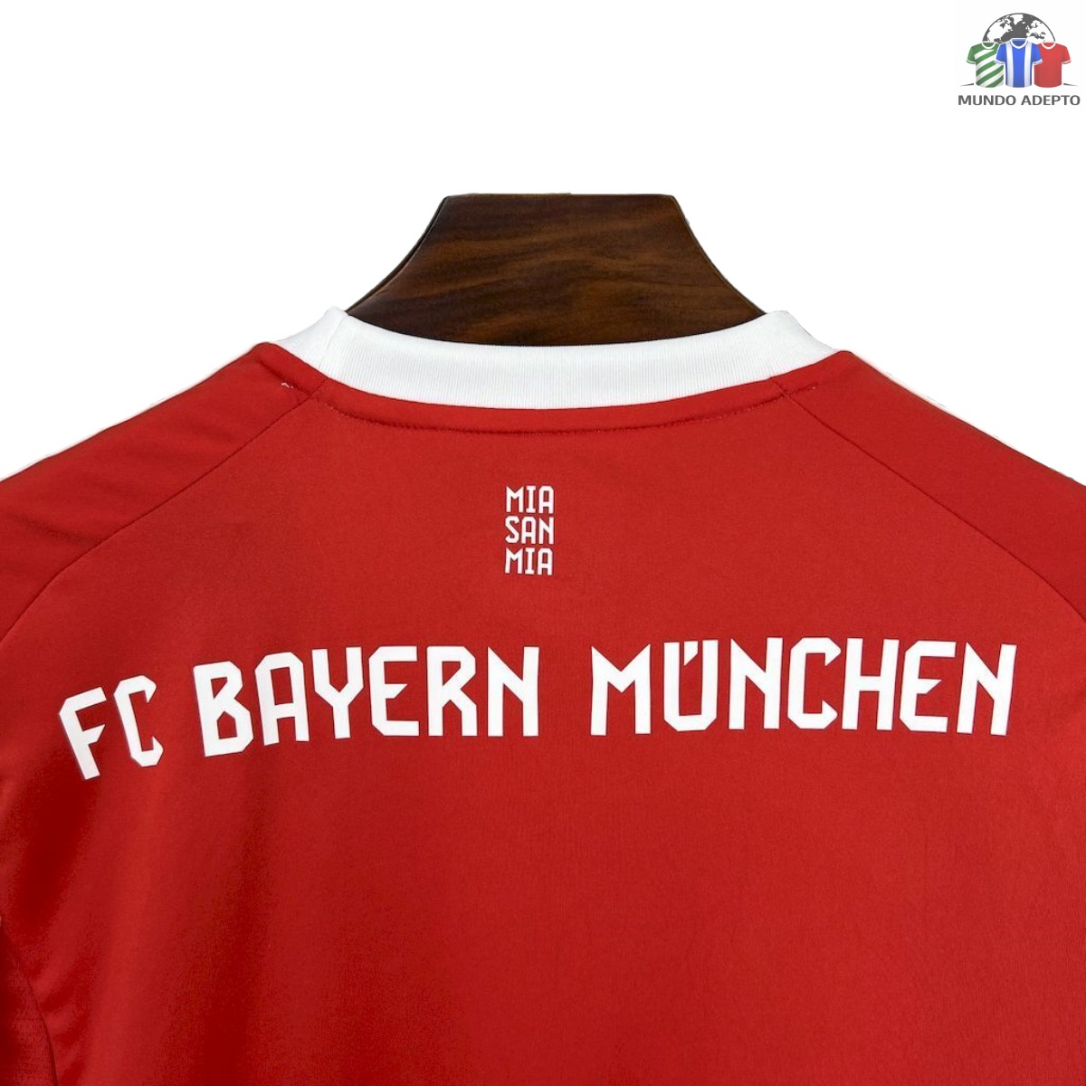 Camisola FC Bayern Principal - 25/26 4