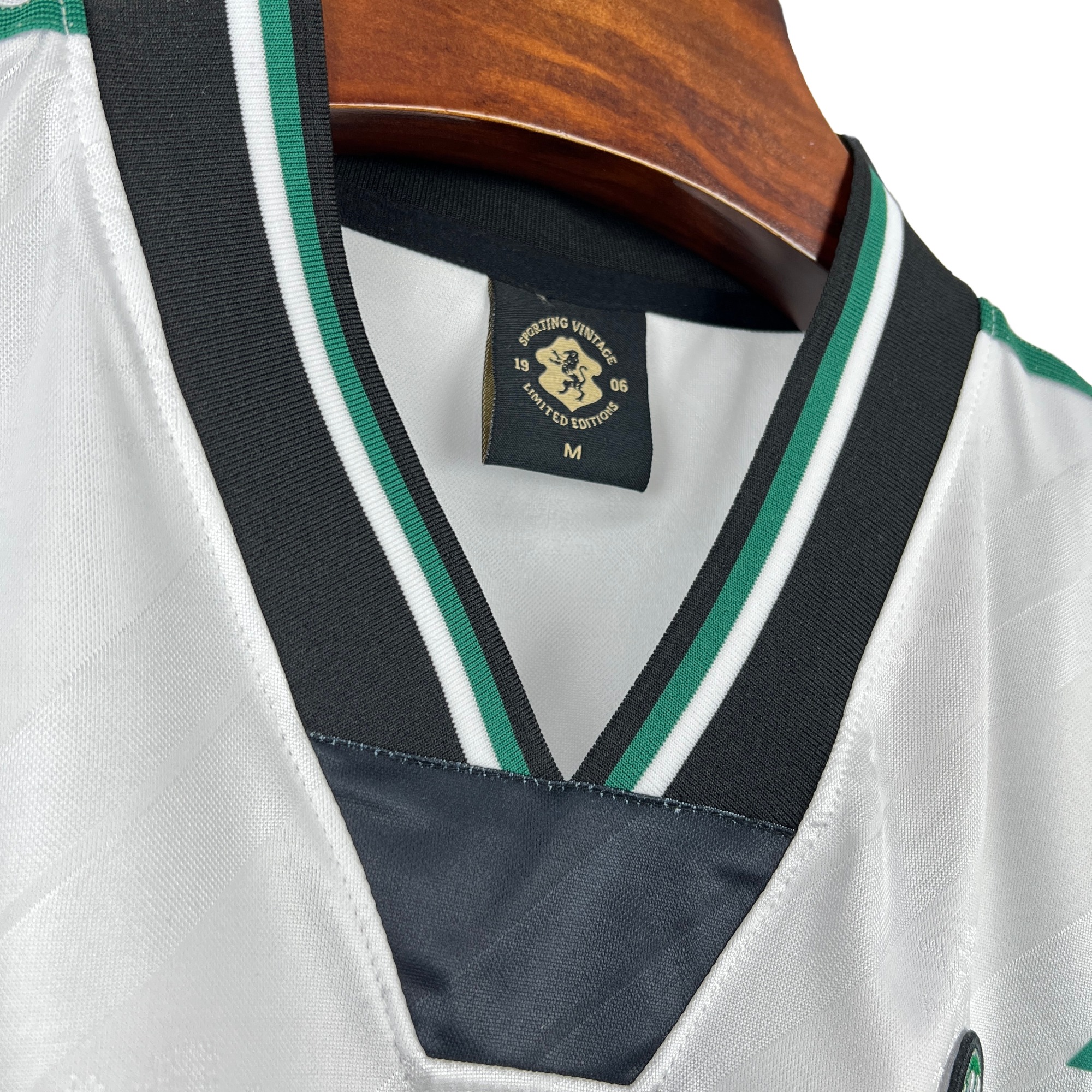 Camisola Sporting Anos 90 - Edição Especial Branca 3