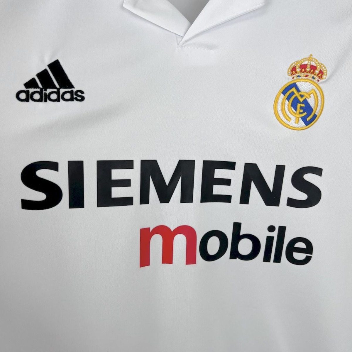 Camisola Real Madrid Principal - 02/03 4