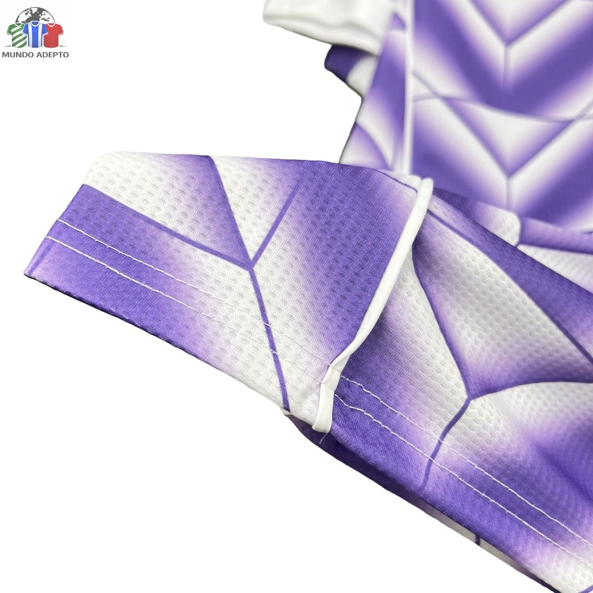 Camisola Real Madrid LFSTLR - Edição Especial 4